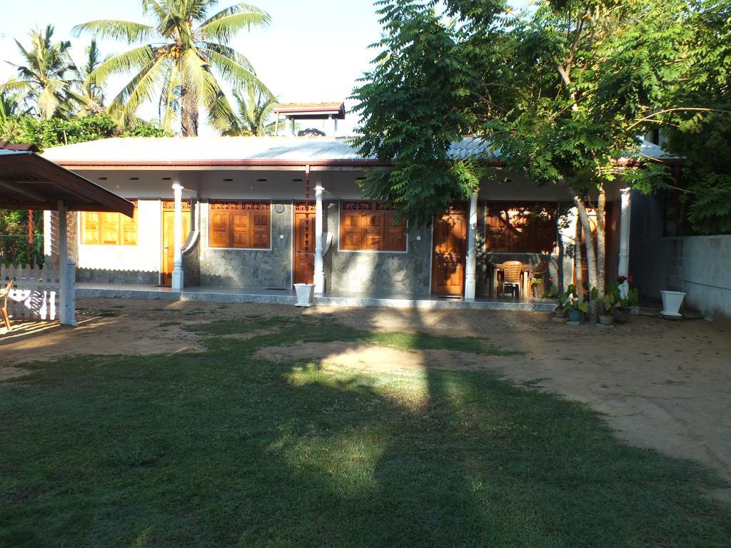 Beach Corner Weligama Exterior foto